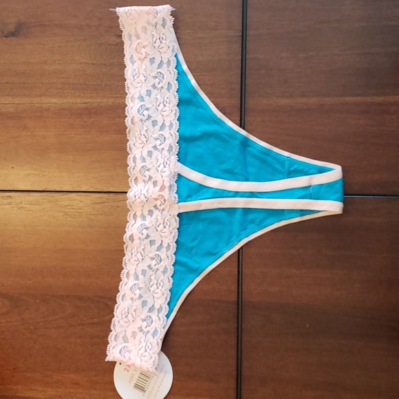 NWT Women's Splendies Thong Underwear (3 pairs) - Picture 3 of 5